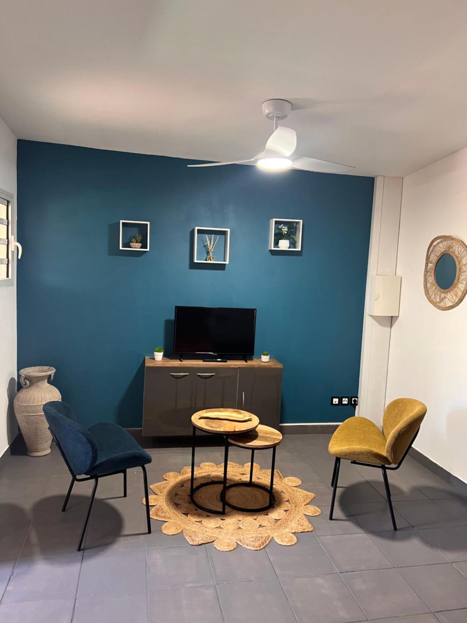 Chez Permal Apartment Сен-Пиер Екстериор снимка